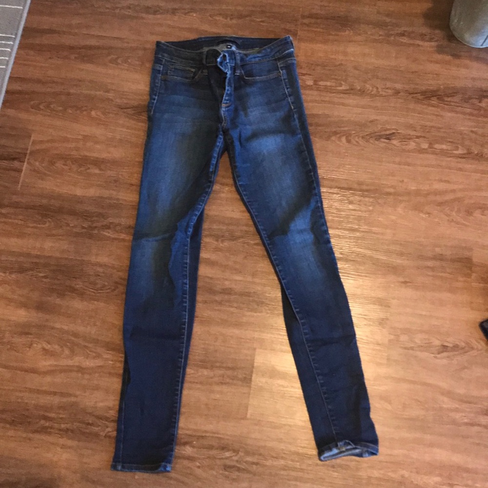 Size 29 Joe’s jeans skinny fit